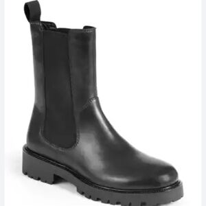 Vagabond Black Leather Chelsea Boots